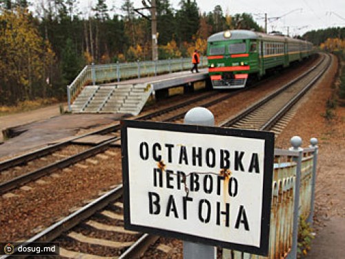 Обрыв провода привел к сбою движения на Октябрьской железной дороге