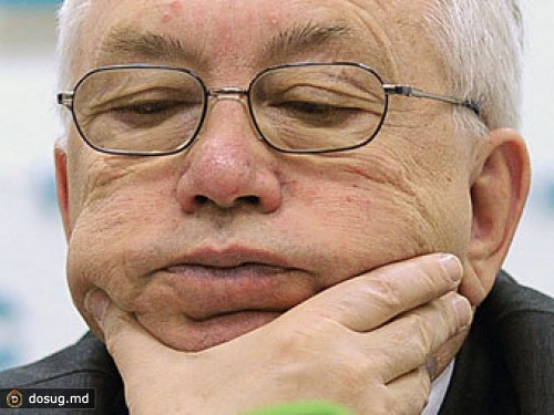 Омбудсмен Лукин обвинил депутатов в торговле детьми