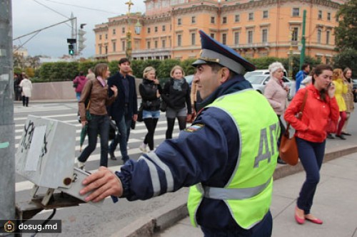 Ошибочно записанным в должники водителям объявили амнистию