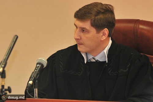 Отвод судьи по делу Навального отклонен