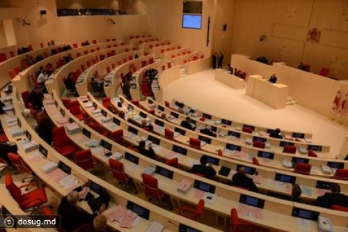 Парламент Грузии высказался за добрососедские отношения с Россией