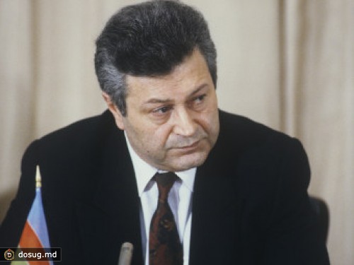 Первый президент Азербайджана вернулся на родину