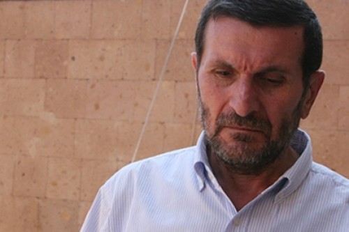 Писатель отказался от медали из-за миграции армян