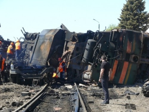 Под Ростовом из-за взорвавшихся цистерн повторно эвакуировали людей