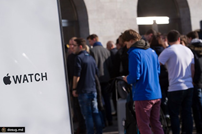Покупатели получат некоторые модели Apple Watch только в августе
