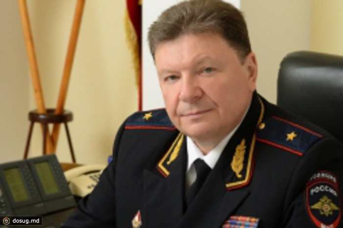 Полицейские Барнаула выставили своего начальника в коридор