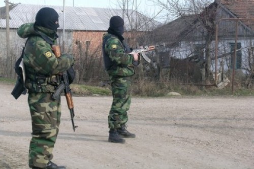 Полицейский погиб во время стрельбы на свадьбе в Дагестане