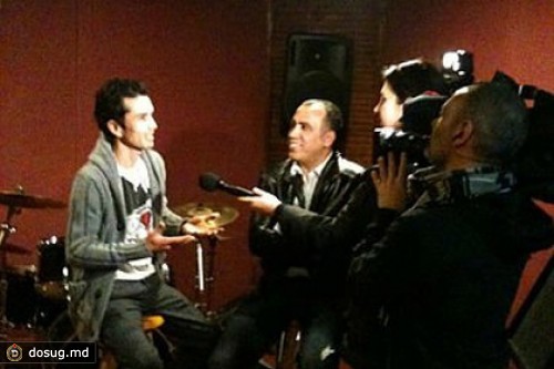 Популярных в Туркмении певцов выпустили из тюрьмы