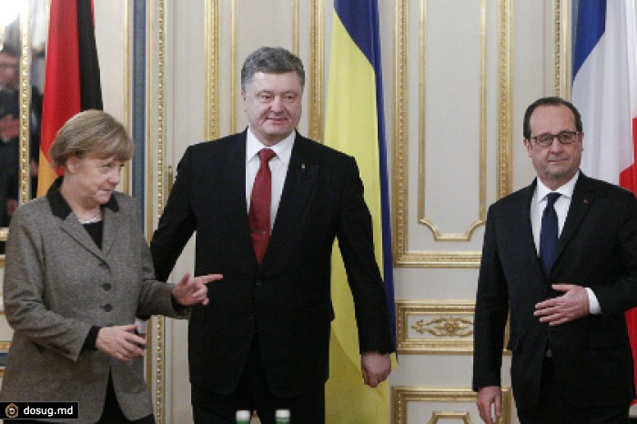 Порошенко одобрил мирный план Меркель и Олланда