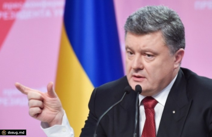 Порошенко под Новый год напомнил украинцам о «злейшем враге»