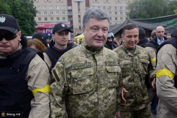Порошенко возложил ответственность за крушение лайнера на ополчение