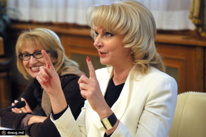 Потери бюджета от валютных колебаний оценили в 331 миллиард рублей