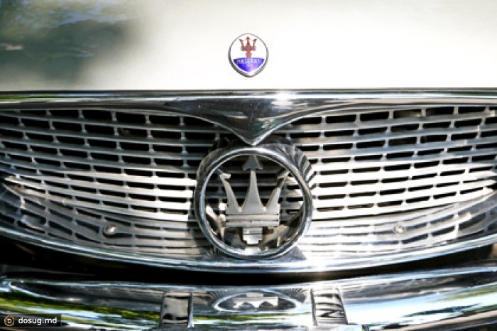 Правительство Италии устроило распродажу дорогих машин на eBay