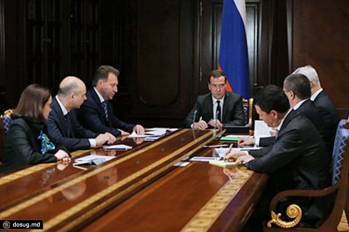 Правительство отказалось вводить валютный контроль