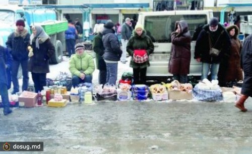 
 Прекращена стихийная торговля возле Центрального рынка
