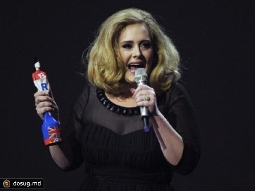 Премия Brit Awards вернула Адель на вершину чарта