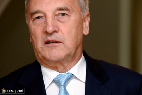 Президент Латвии отказался признать ученых угрозой нацбезопасности