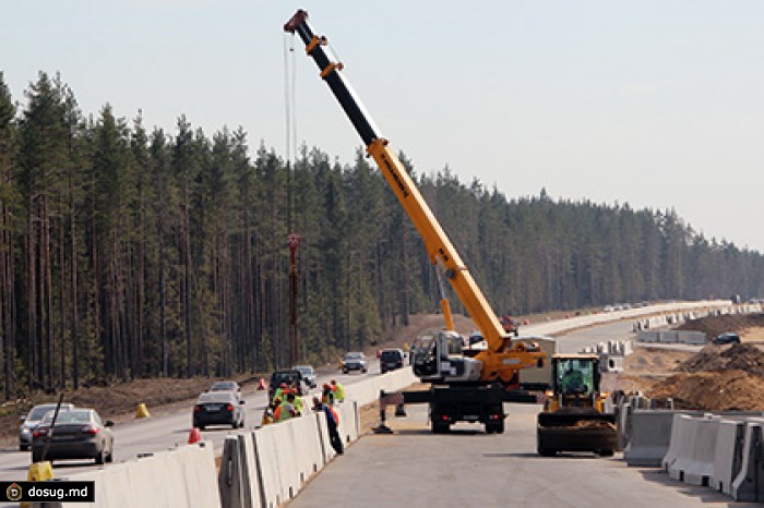 Президент призвал удвоить объем строительства дорог