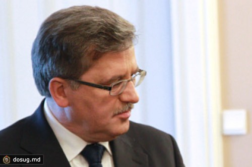 Президента Польши испачкали яйцом в Луцке