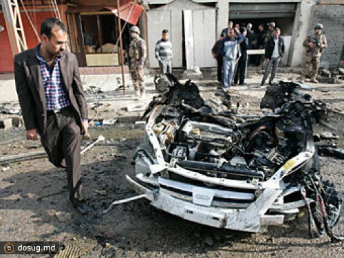 При взрыве в Ираке погибли 13 человек