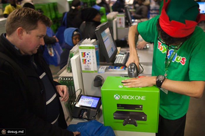 Приставка Xbox One отстала по продажам от PlayStation 4