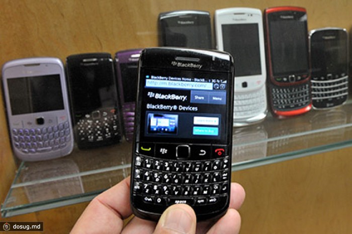 Продажу компании BlackBerry отменили