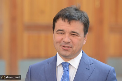 Провластные кандидаты в губернаторы откажутся от портретов на предвыборных плакатах