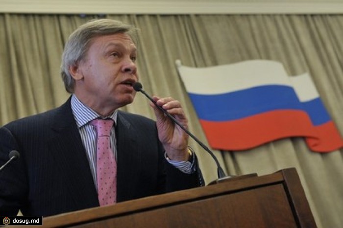 Пушков назвал мерзкой карикатуру Charlie Hebdo о перемирии на Украине