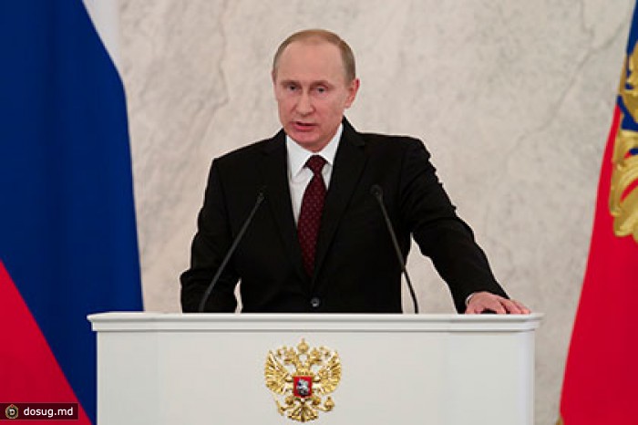 Путин предложил нанимать мигрантов по патентам