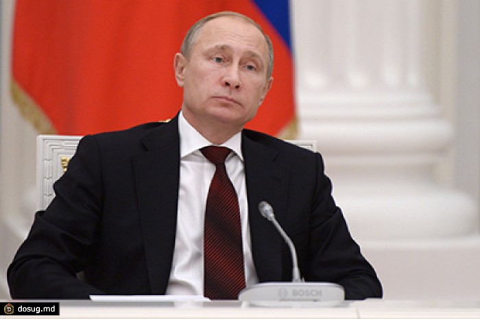 Путин связал зарплаты руководства госкомпаний со снижением издержек