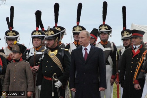 Путин выступил за унификацию учебников истории