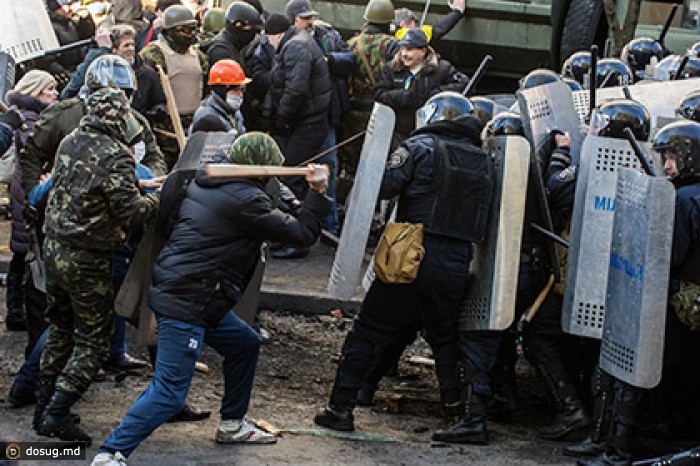 Радикалы позвали владельцев огнестрельного оружия на Майдан