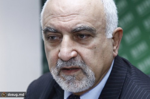 Раненый армянский кандидат решил перенести выборы