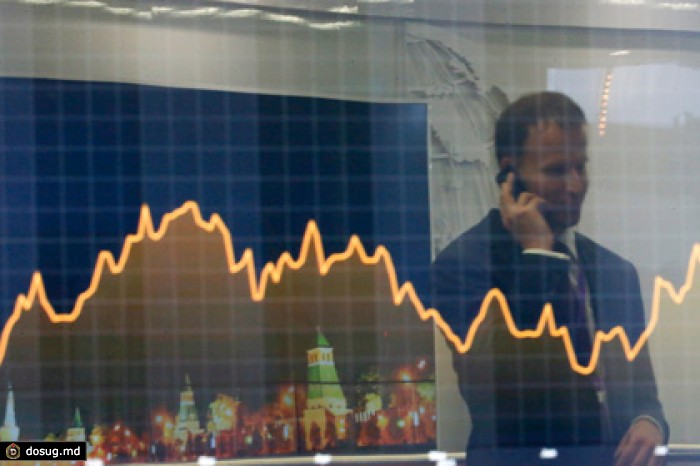 Резервы России упали еще на 10 миллиардов долларов