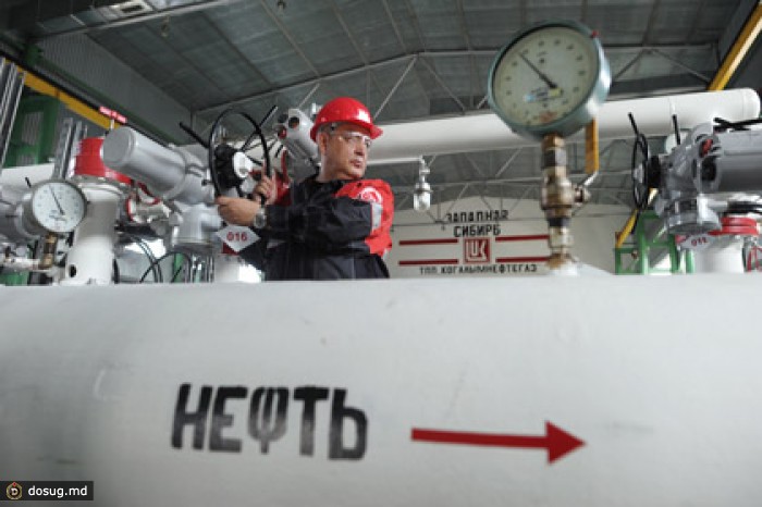 Россия поставила рекорд по добыче нефти