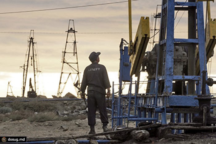 Россия потеряет 100 миллиардов долларов от снижения цены на нефть