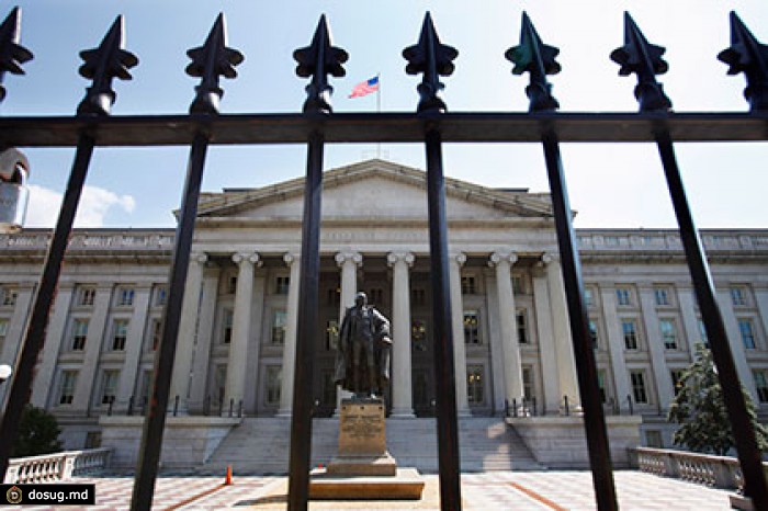 Россия сократила вложения в облигации США впервые с мая