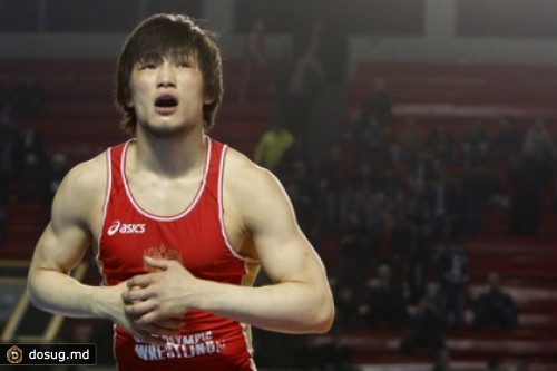 Россияне завоевали три медали на чемпионате Европы по борьбе