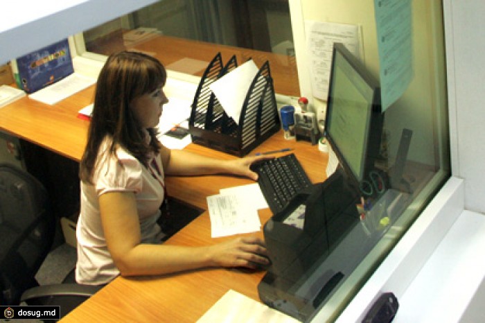 Российские банки опровергли слухи об ограничениях продажи валюты