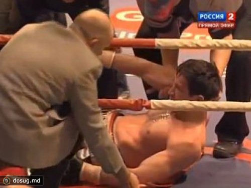 Российский боксер умер после боя