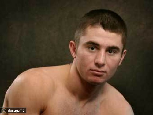 Российский боксер защитил титул чемпиона мира