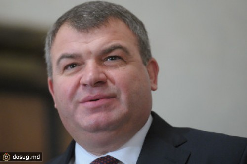 СКР отказался возбуждать дело против Сердюкова