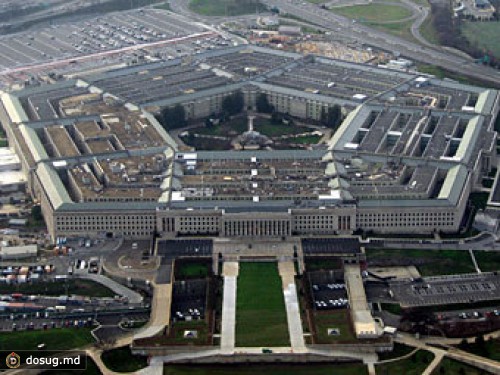 США урежут военные расходы на пять процентов