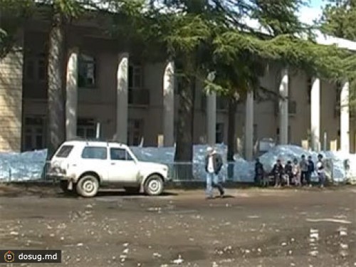 Саакашвили озаботился благоустройством родного села Шеварднадзе