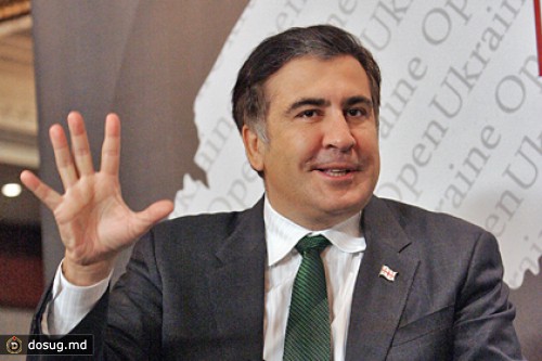 Саакашвили сломал ключицу в трех местах