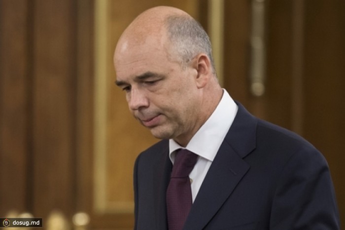 Сэкономленные на заморозке пенсий деньги потратят на борьбу с кризисом