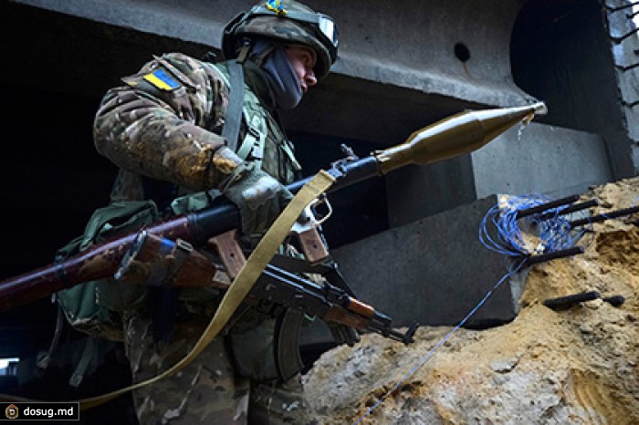 Семенченко сообщил о сдаче 31-го блокпоста ополченцам