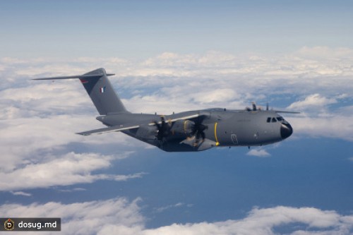 Серийный транспортник A400M совершил первый полет