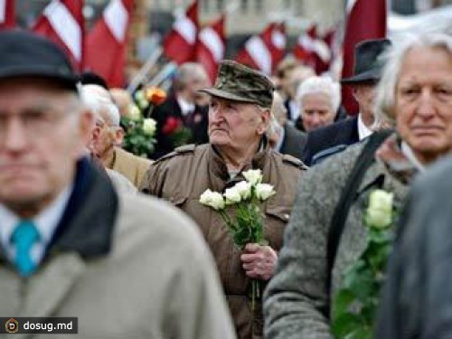 Сейм Латвии попытается примирить советских ветеранов с легионерами SS