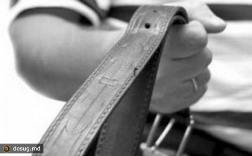 Сотрудницы детского дома издевались над младенцами, которые мешали им распивать спиртное на работе